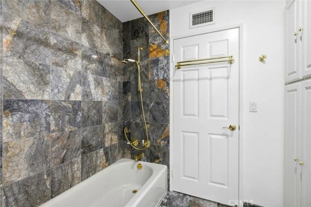 11822 Zelzah, Granada Hills, CA 91344