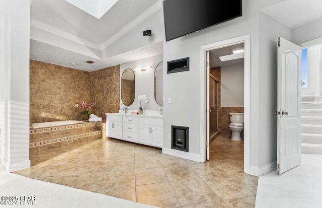 365 Wahoo Road, Panama City, FL 32408