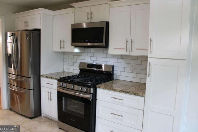 2675 Binghampton Lane, Lawrenceville, GA 30044