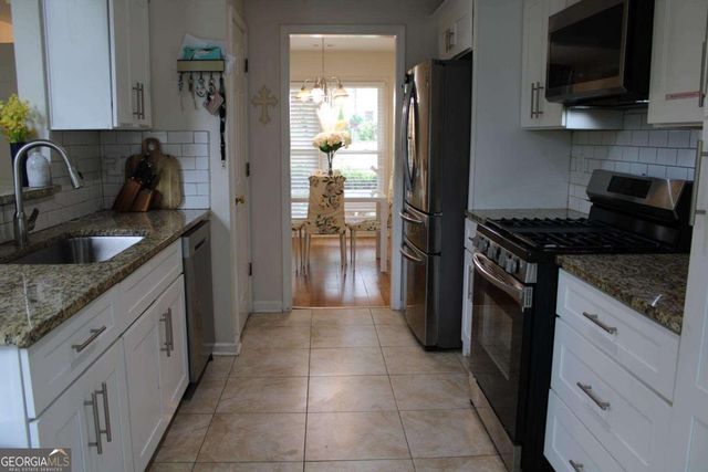 2675 Binghampton Lane, Lawrenceville, GA 30044