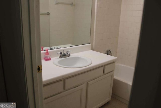 2675 Binghampton Lane, Lawrenceville, GA 30044