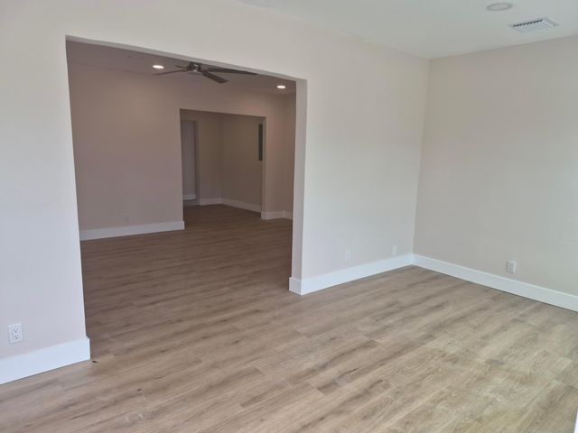 707 Hampton Road, West Palm Beach, FL 33405