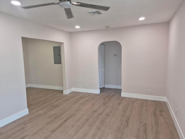 707 Hampton Road, West Palm Beach, FL 33405