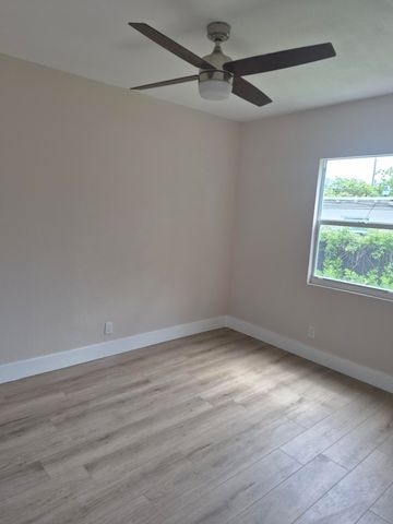707 Hampton Road, West Palm Beach, FL 33405