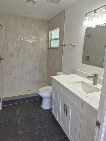 707 Hampton Road, West Palm Beach, FL 33405