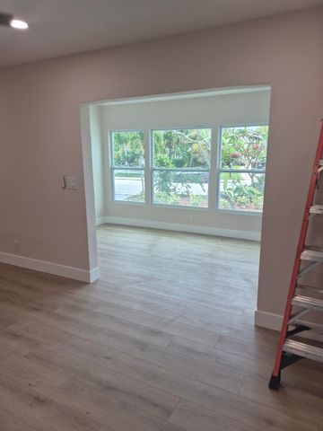 707 Hampton Road, West Palm Beach, FL 33405