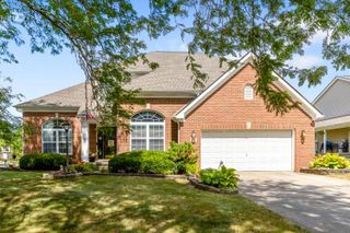 812 Melrose Boulevard, Pickerington, OH 43147