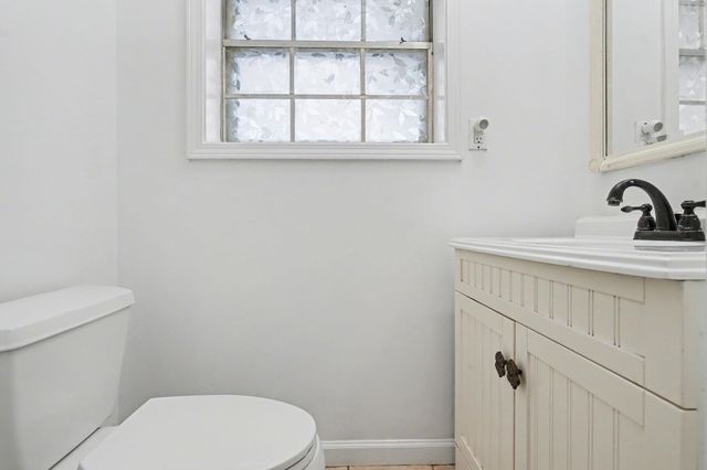 8768 ROCKY POINT RD, Memphis, TN 38018