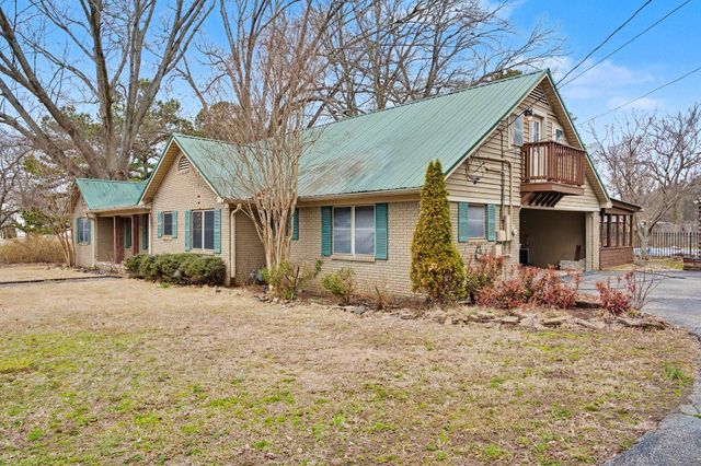 8768 ROCKY POINT RD, Memphis, TN 38018