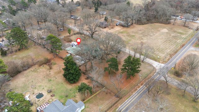 8768 ROCKY POINT RD, Memphis, TN 38018