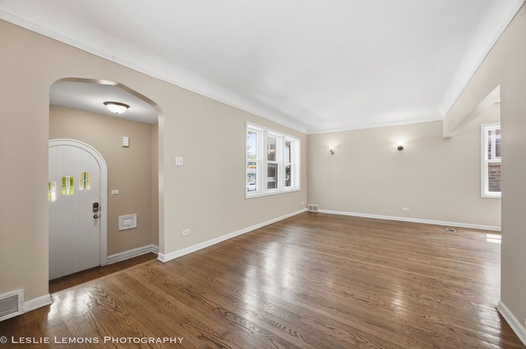 2528 Ridgeland Avenue, Berwyn, IL 60402 — photo 3
