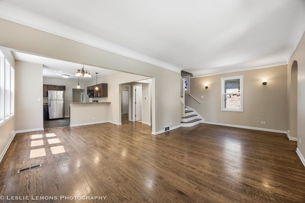 2528 Ridgeland Avenue, Berwyn, IL 60402 — photo 4