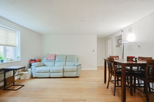 49 Colborne Road 6, Boston, MA 02135