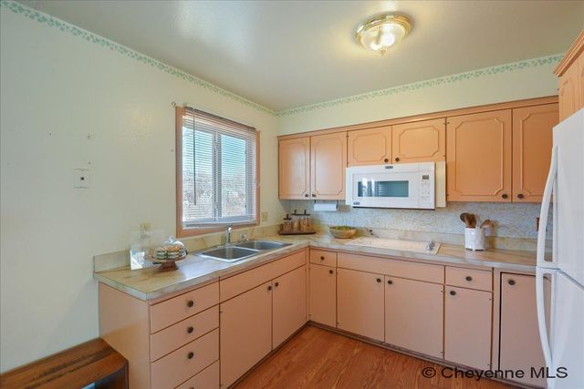 5104 WINDMILL RD, Cheyenne, WY 82001