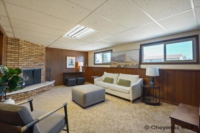 5104 WINDMILL RD, Cheyenne, WY 82001