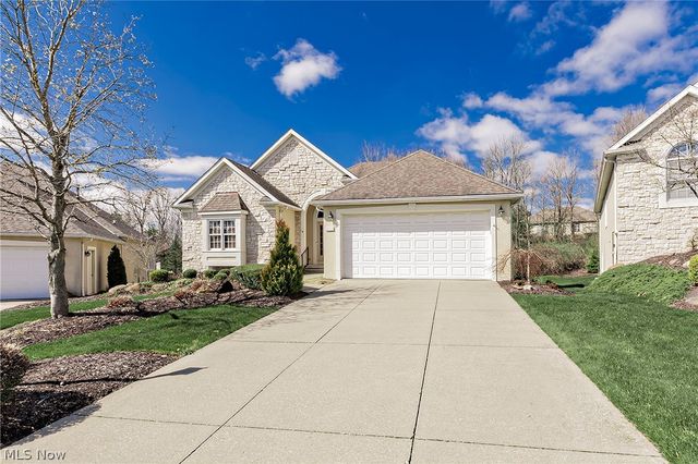 2002 Fox Trace Trail, Cuyahoga Falls, OH 44223