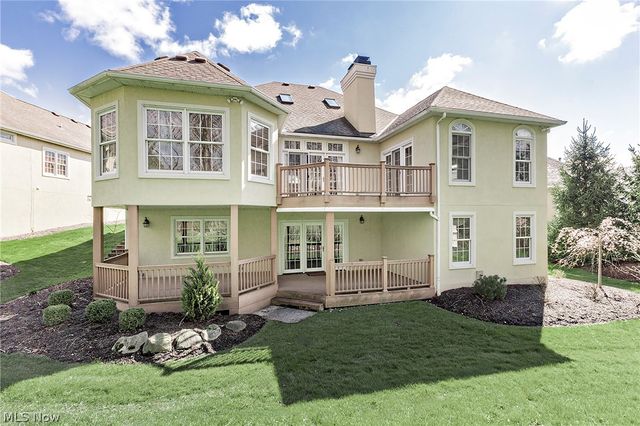2002 Fox Trace Trail, Cuyahoga Falls, OH 44223