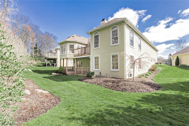 2002 Fox Trace Trail, Cuyahoga Falls, OH 44223