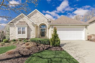 2002 Fox Trace Trail, Cuyahoga Falls, OH 44223