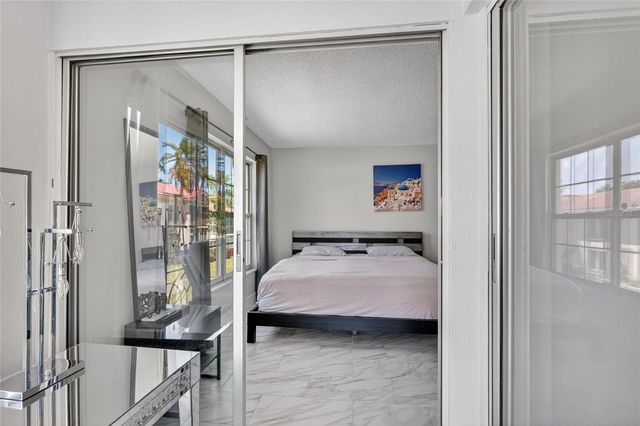 19029 US HIGHWAY 19 N 6-16, Clearwater, FL 33764