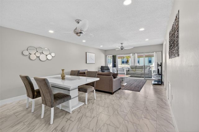 19029 US HIGHWAY 19 N 6-16, Clearwater, FL 33764