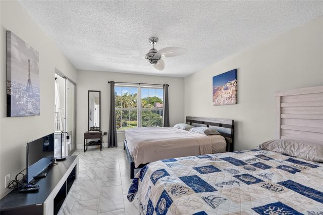 19029 US HIGHWAY 19 N 6-16, Clearwater, FL 33764