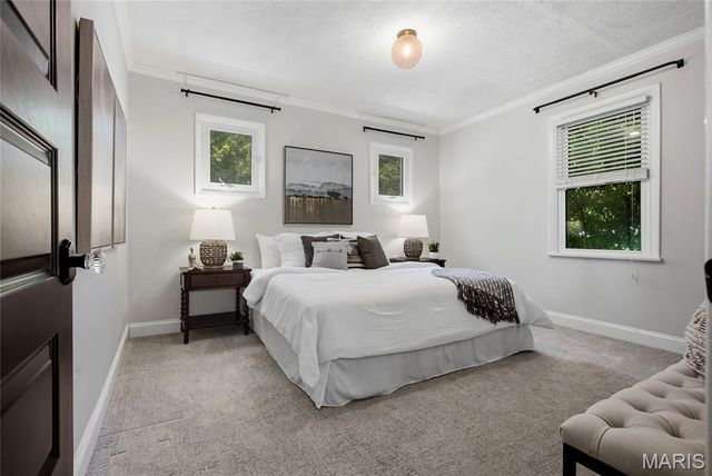 7601 Rannells Avenue, Maplewood, MO 63143