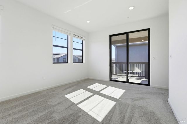 9133 Camino Colegio Rd, Rohnert Park, CA 94928