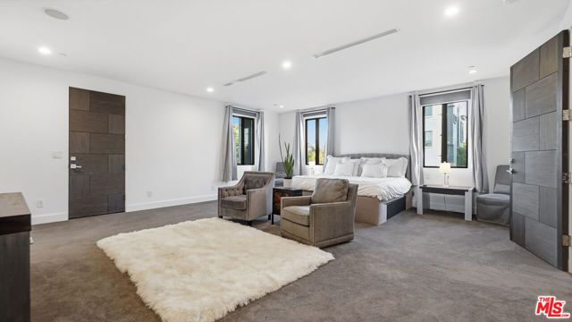 2012 S Curson Avenue, Los Angeles, CA 90016