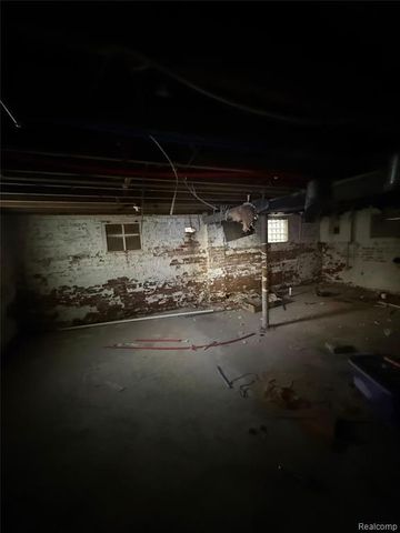 18036 Joann Street, Detroit, MI 48205