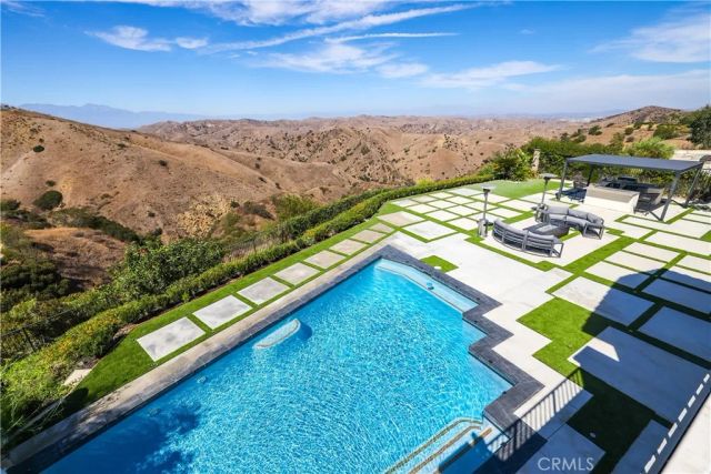 27055 BIG HORN MOUNTAIN, Yorba Linda, CA 92887