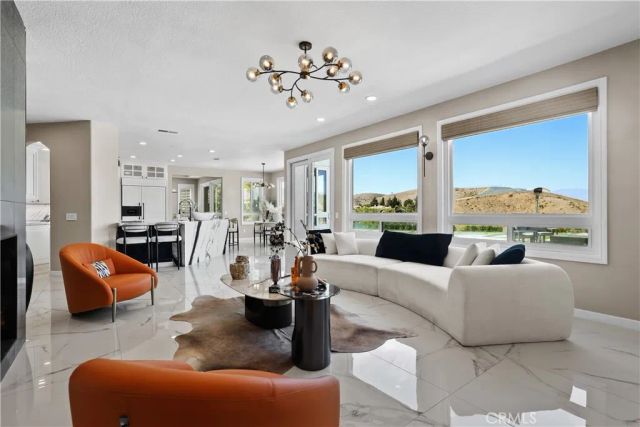 27055 BIG HORN MOUNTAIN, Yorba Linda, CA 92887