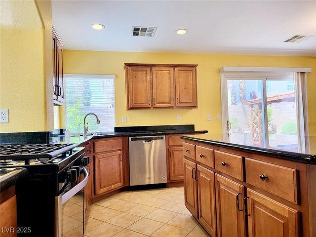 10885 Fintry Hills Street, Las Vegas, NV 89141