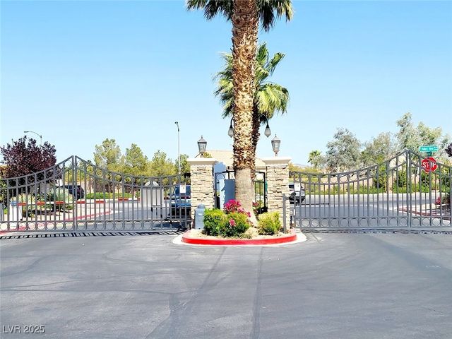 10885 Fintry Hills Street, Las Vegas, NV 89141