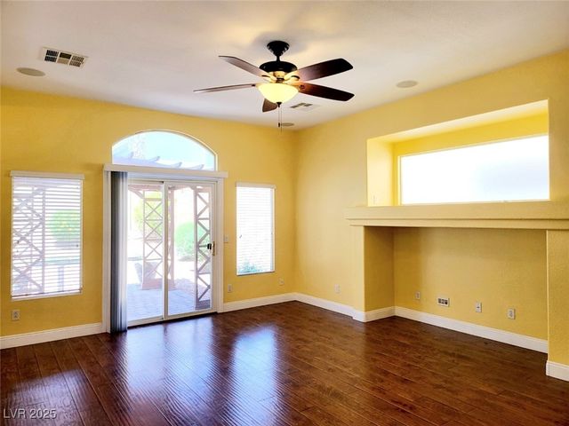 10885 Fintry Hills Street, Las Vegas, NV 89141