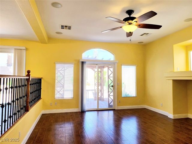 10885 Fintry Hills Street, Las Vegas, NV 89141