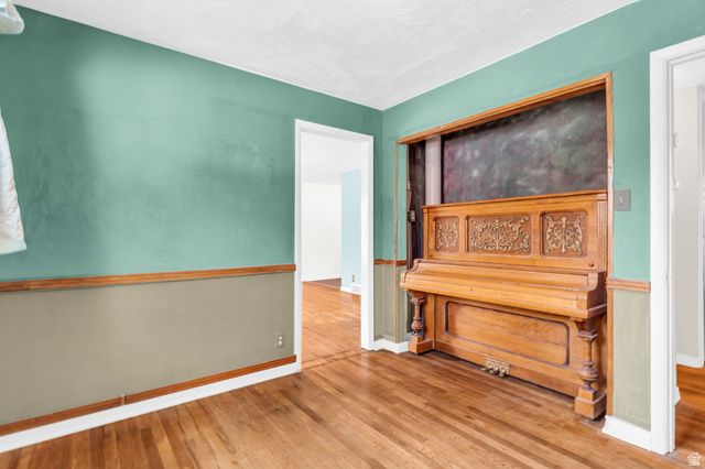 9950 S BARIUM LN, Sandy, UT 84094