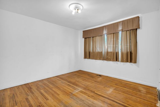 9950 S BARIUM LN, Sandy, UT 84094