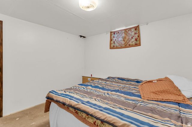 9950 S BARIUM LN, Sandy, UT 84094