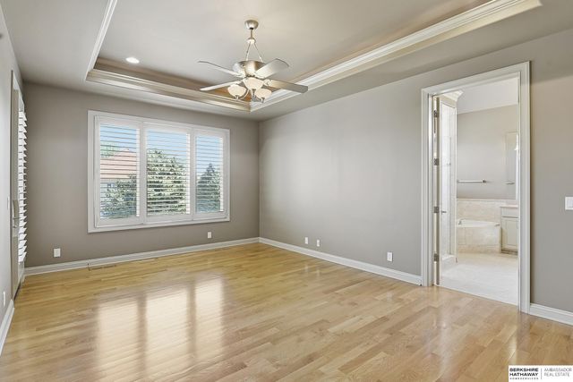 13707 Cuming Street, Omaha, NE 68154