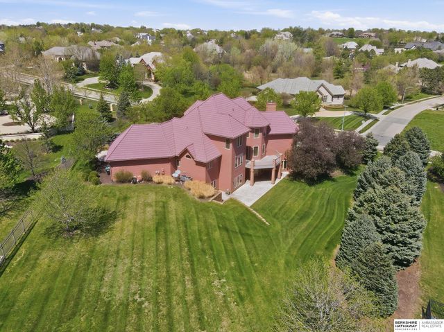 13707 Cuming Street, Omaha, NE 68154