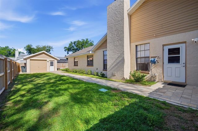 3108 ROLLING ACRES PLACE, Valrico, FL 33596
