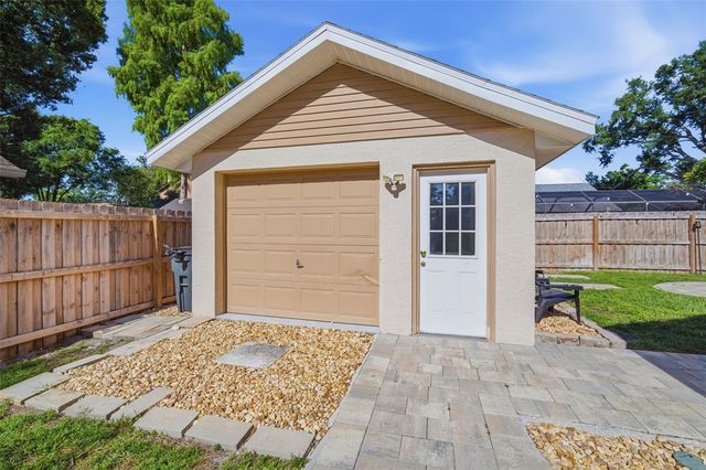 3108 ROLLING ACRES PLACE, Valrico, FL 33596