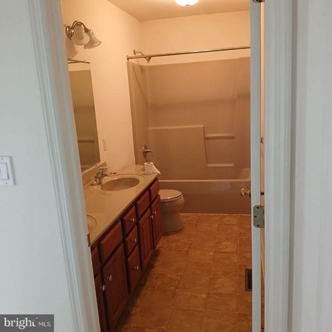 111 SCULLY PL, Lewisberry, PA 17339