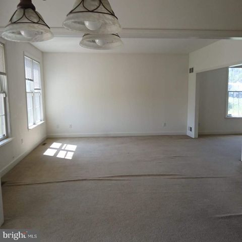 111 SCULLY PL, Lewisberry, PA 17339