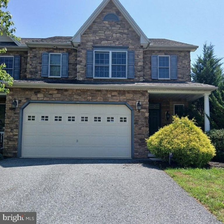 111 SCULLY PL, Lewisberry, PA 17339