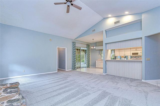 3006 DRAKES LANDING COURT, Valrico, FL 33596