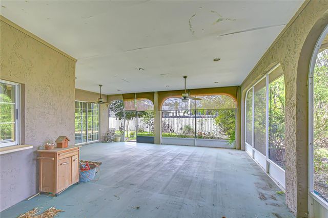 3006 DRAKES LANDING COURT, Valrico, FL 33596