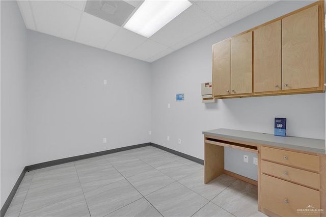 2121 E Griffin Parkway 12, Mission, TX 78572