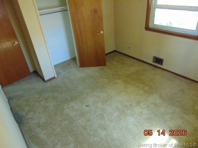 835 W Larkspur Drive, Jeffersonville, IN 47130